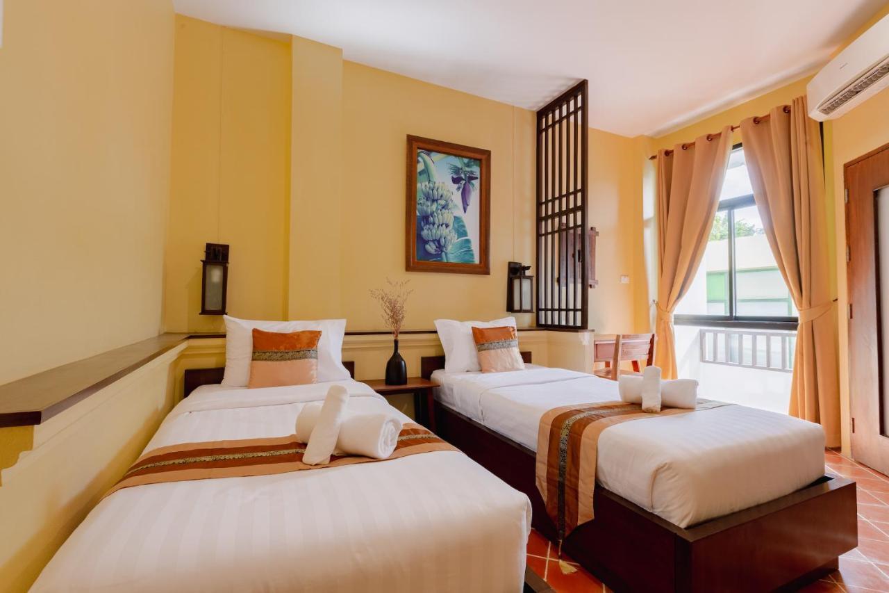 Hotel Huen Hug Chiang Mai Esterno foto